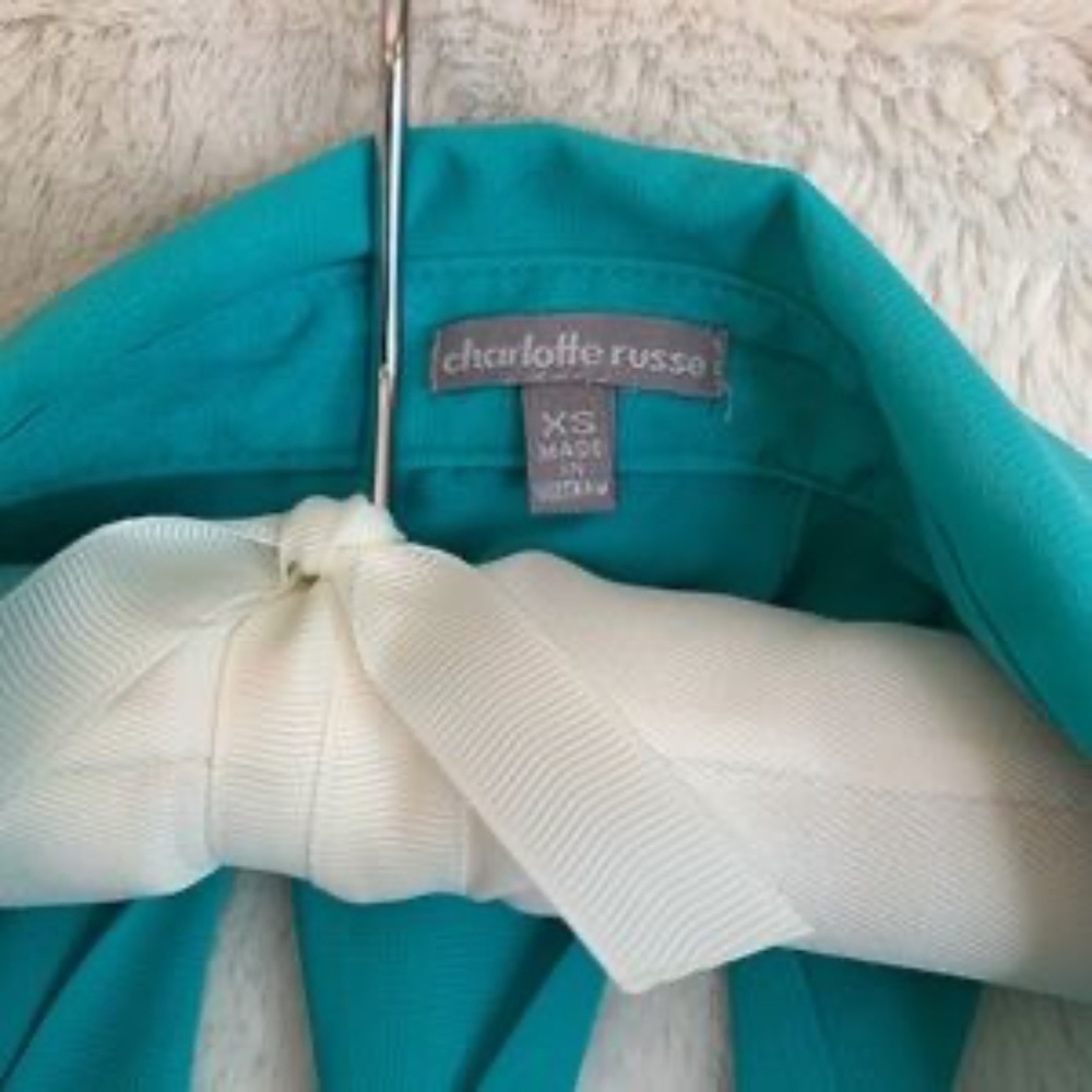 Sheer Green Tank Top with Twisted Back Strappy Accents Size XS Charlotte Russe - Picture 5 of 6